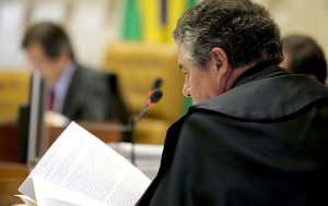 Nepotismo é crime?